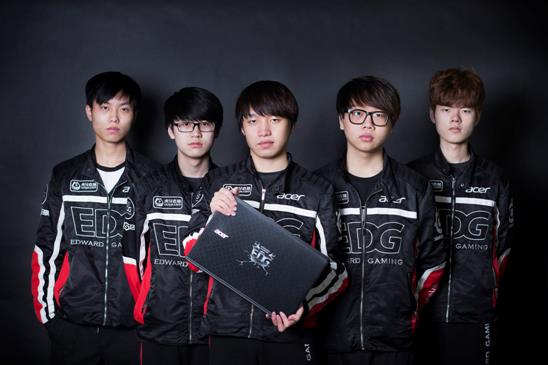 在接受采访 在接受采访